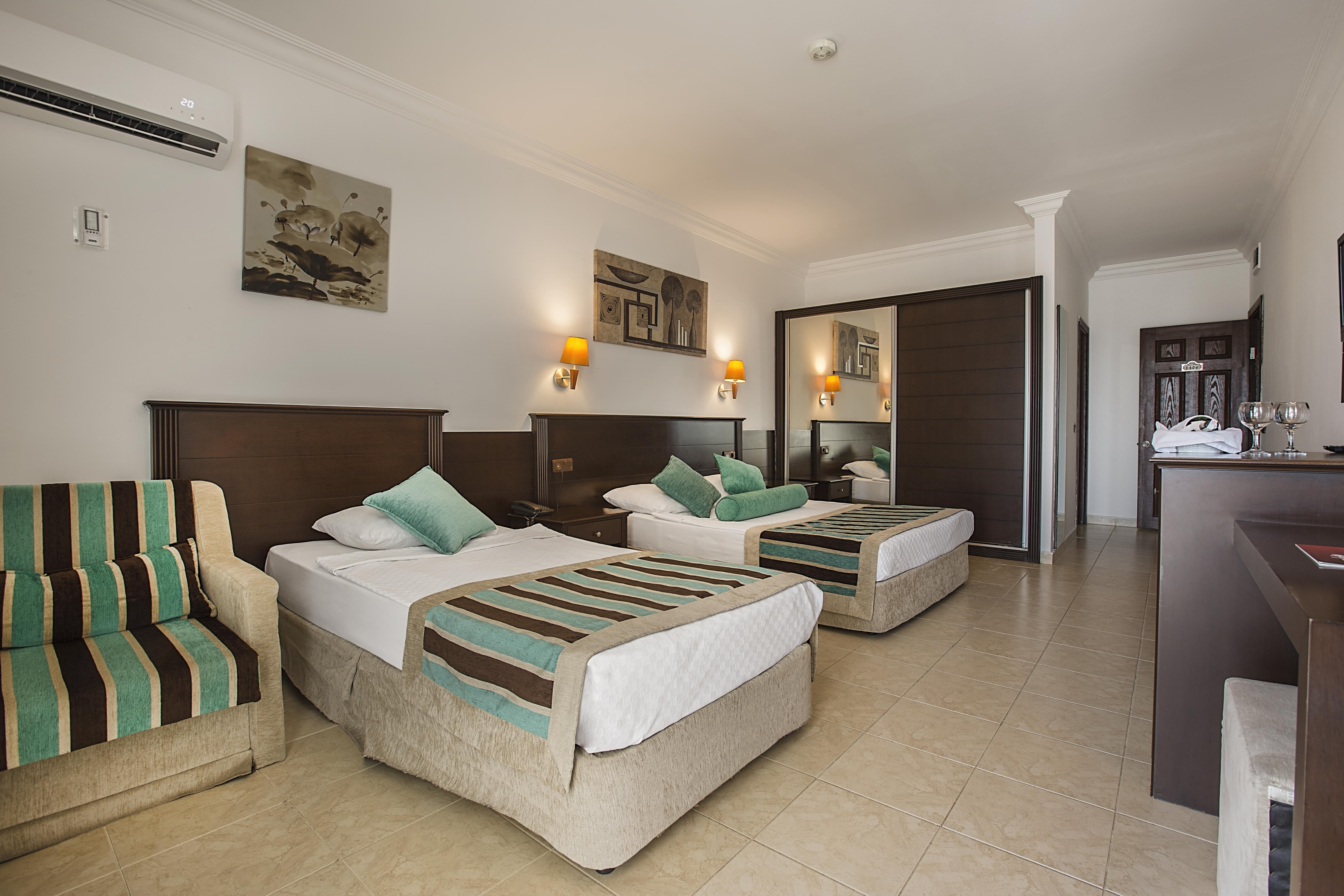 Kleopatra Royal Palm Hotel Alanya Exterior foto