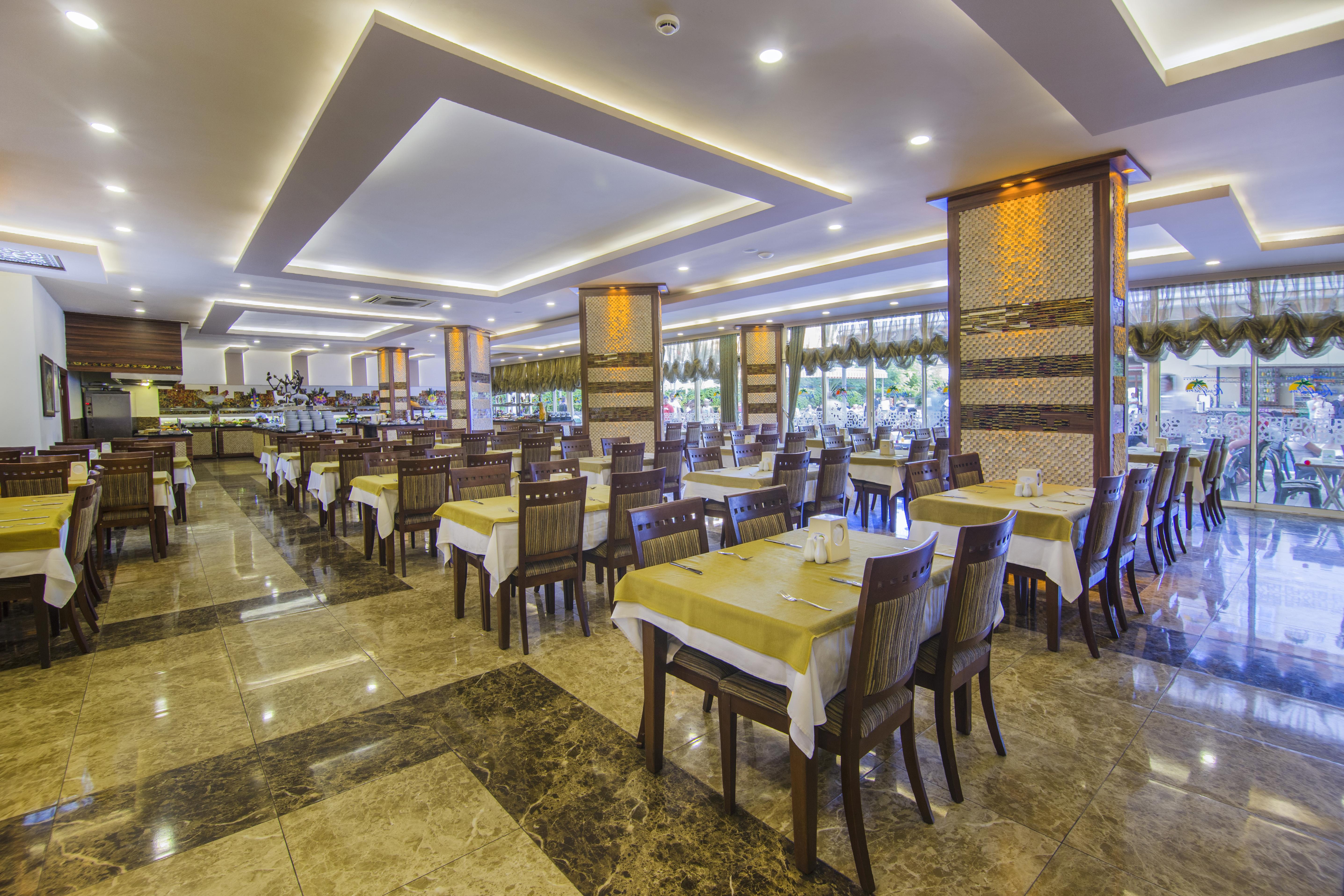 Kleopatra Royal Palm Hotel Alanya Exterior foto