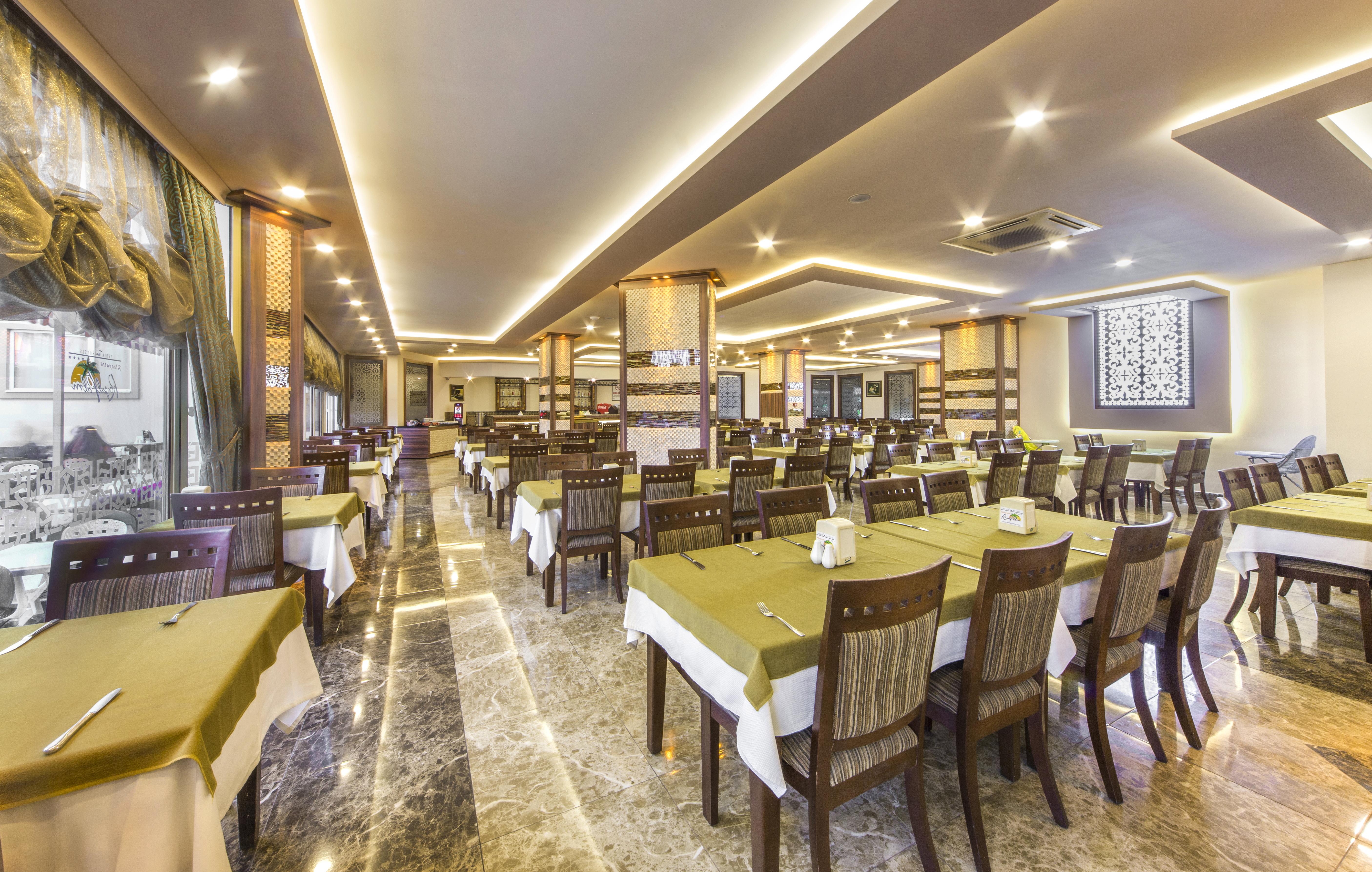Kleopatra Royal Palm Hotel Alanya Exterior foto