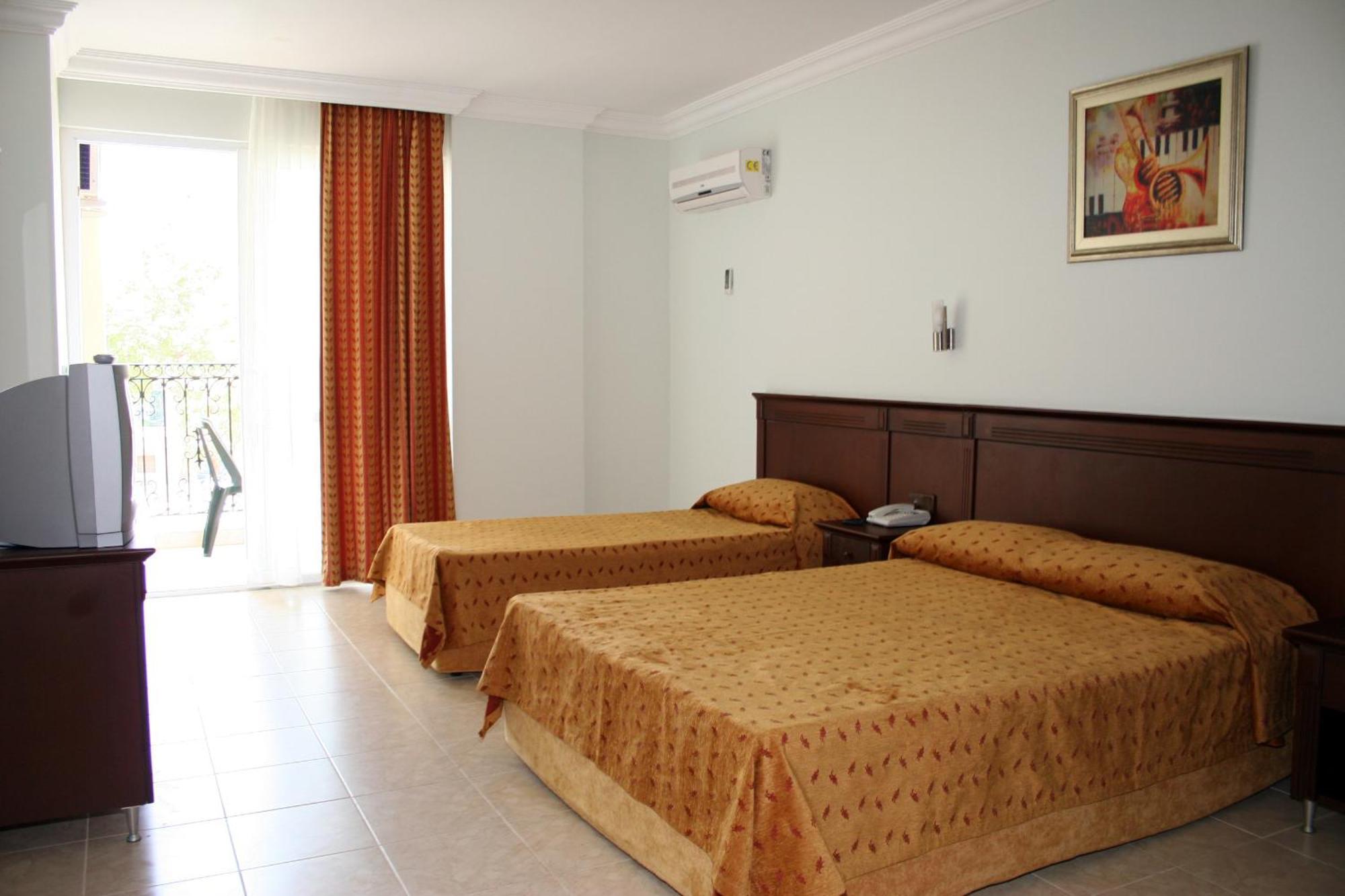 Kleopatra Royal Palm Hotel Alanya Exterior foto
