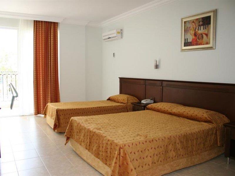 Kleopatra Royal Palm Hotel Alanya Exterior foto