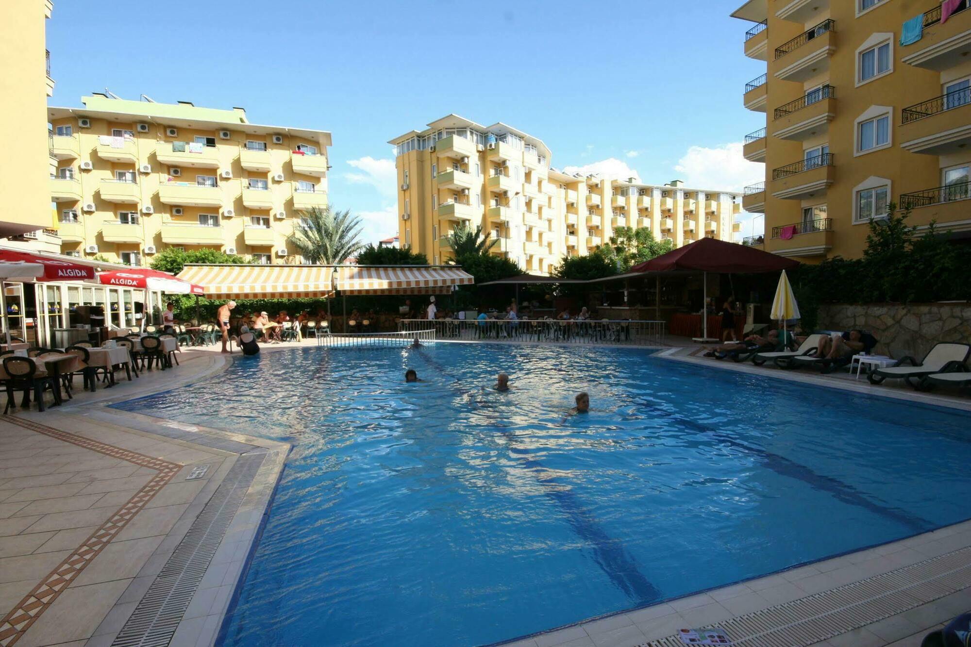 Kleopatra Royal Palm Hotel Alanya Exterior foto